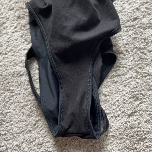 MISSGUIDED Size 4 Swimsuit One Piece Black Excellent Condition Low Cut Back - Picture 4 of 7
